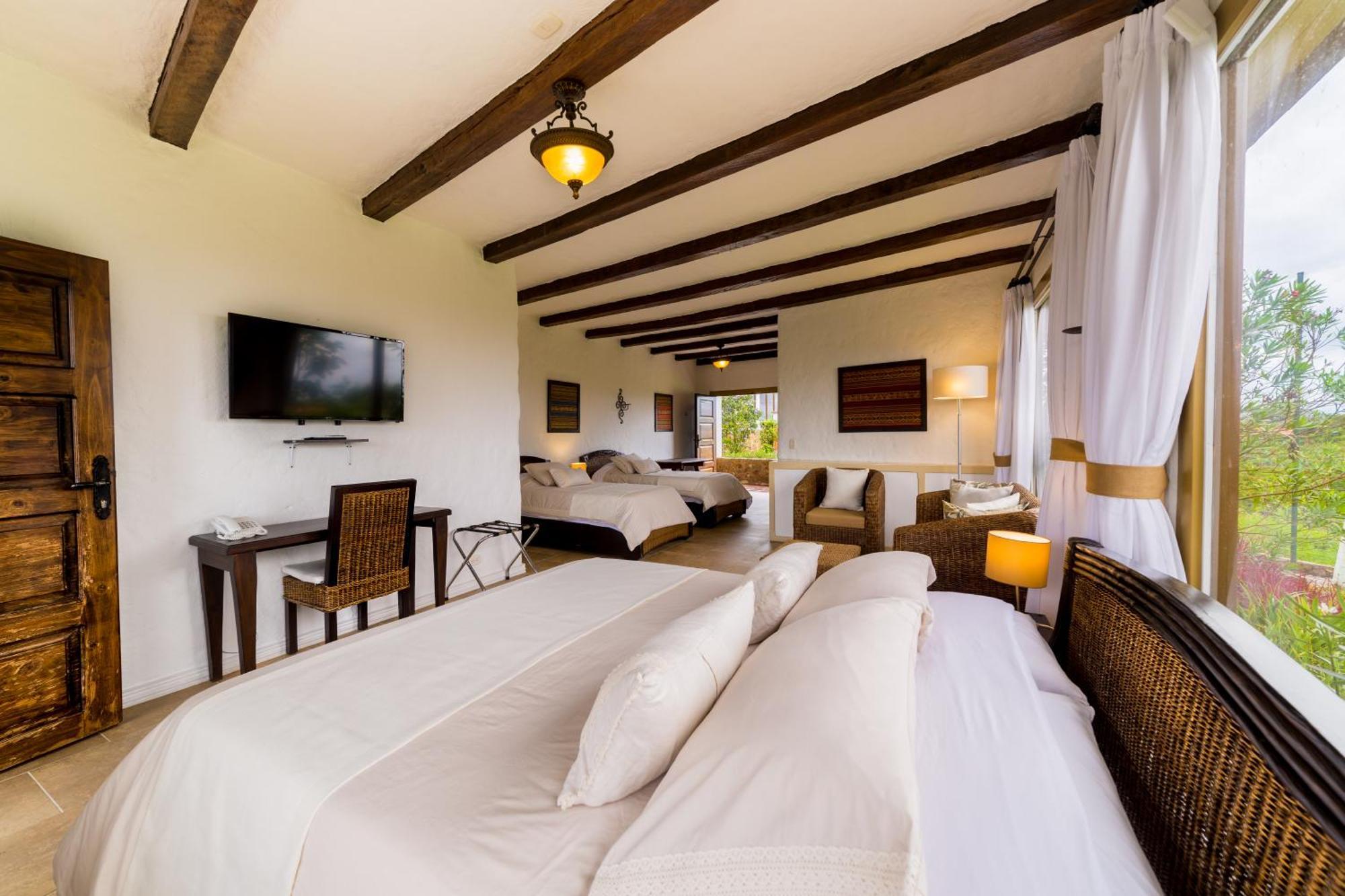 Hotel Estrella Del Monte Armenia  Kamer foto